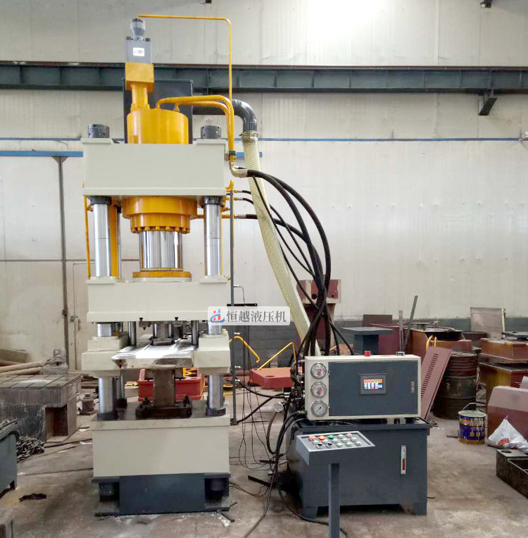 315吨牛羊舔砖液压机